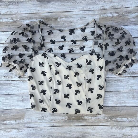 Hot Topic Shirt Md Cream Glitter Mushrooms Cropped Sheer Puff Sleeve Whimsigoth - Picture 9 of 9